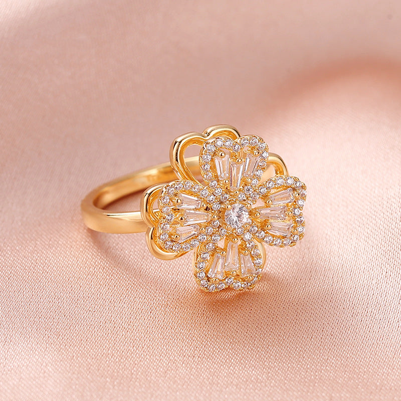 Copper Micro-Inlaid 360° Rotatable Four-leaf Clover Ring Personalized Design