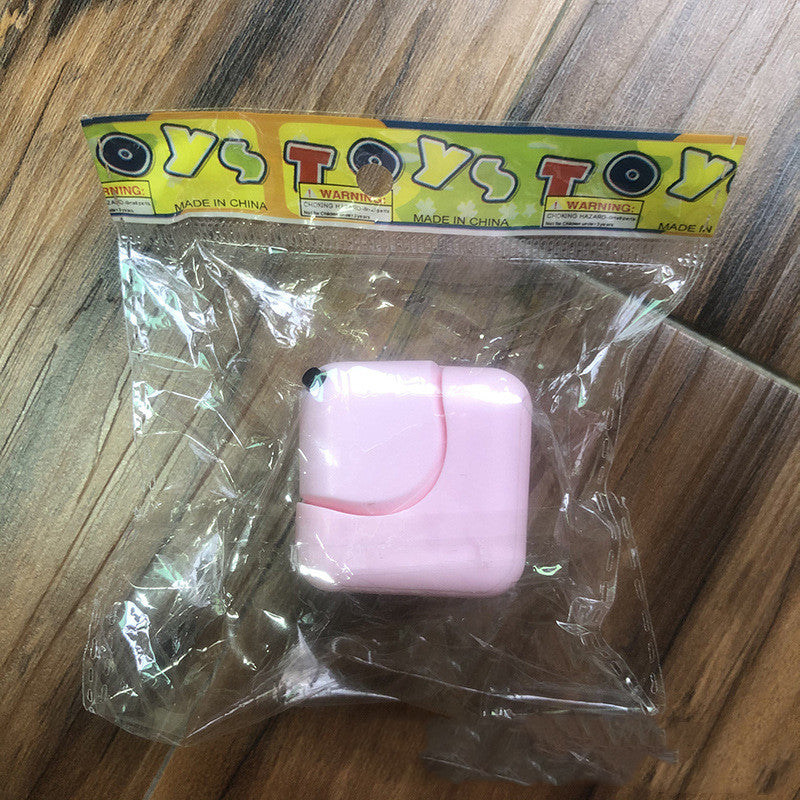Spinning Cube Fidget - SensoryFun.com
