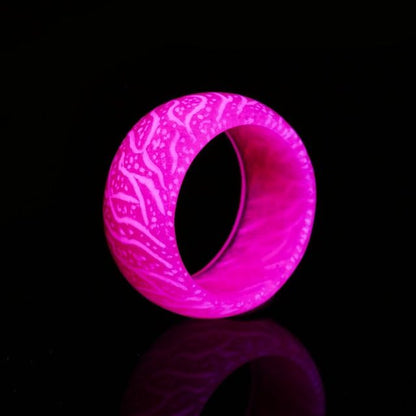 New Design Glowing in the Dark Ring Luminous Glow Rings